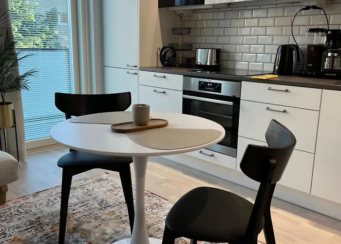 Moderni Kaupunkiyksioe * Pori